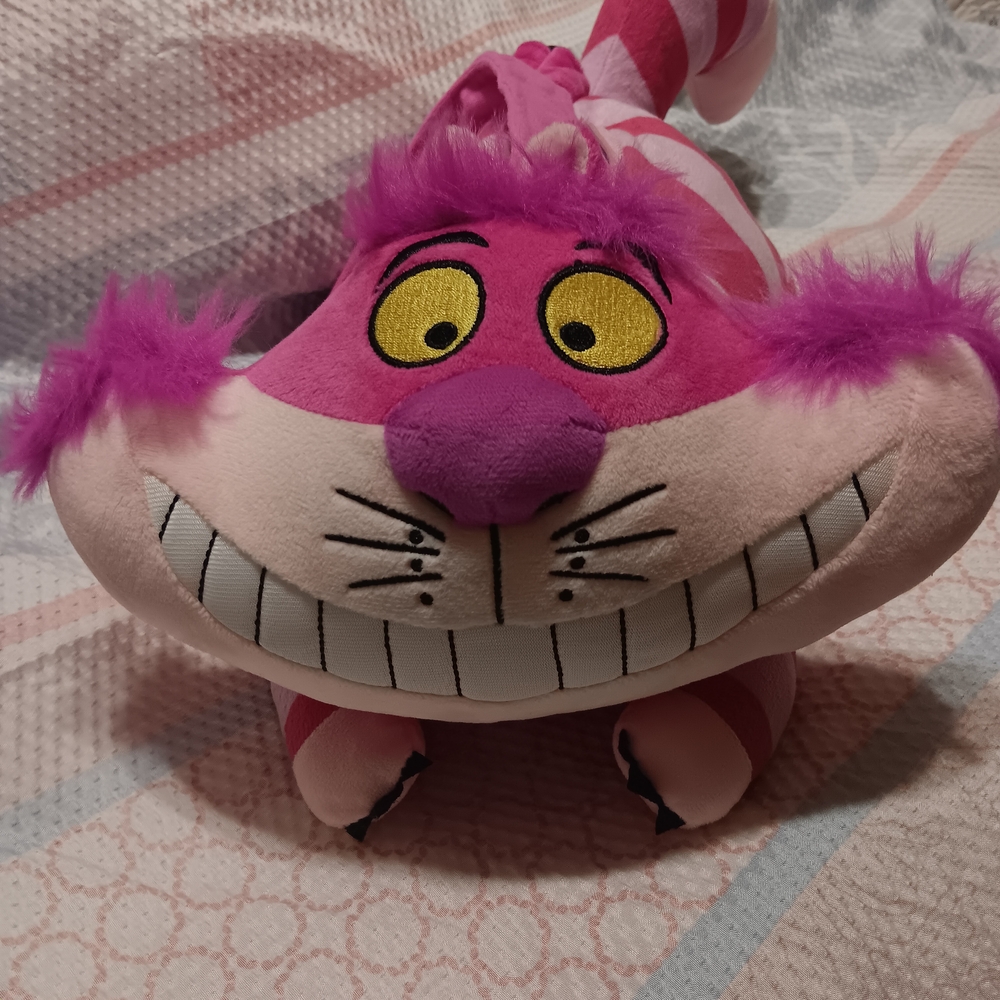 🪞Disney Cheshire Cat Plush Vibrant Pink and Purple